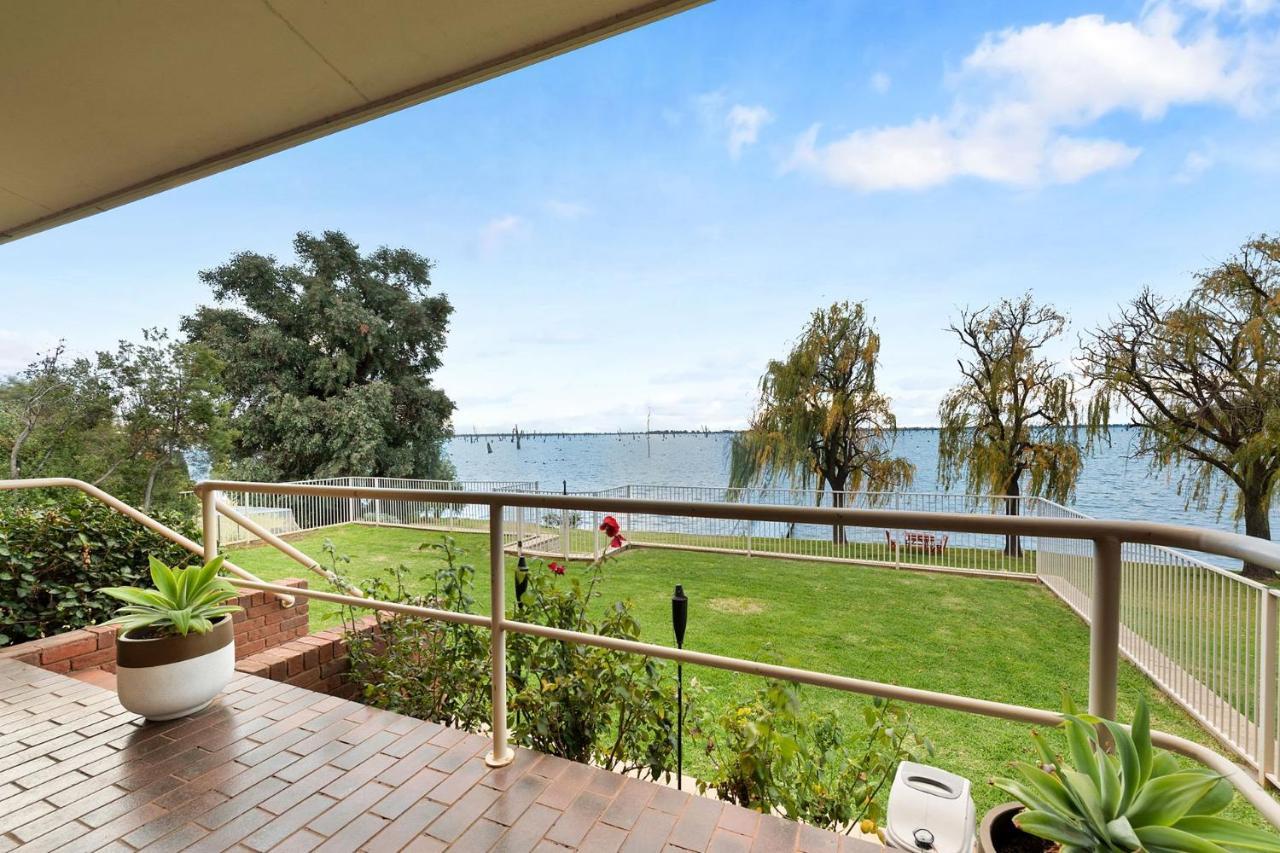 Lakeside Landing Villa Yarrawonga Exterior photo